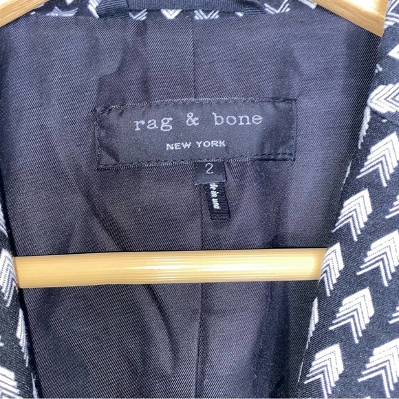 Rag & Bone Bailey Blazer Chevron Black and White Size 2 ~ - Picture 3 of 9